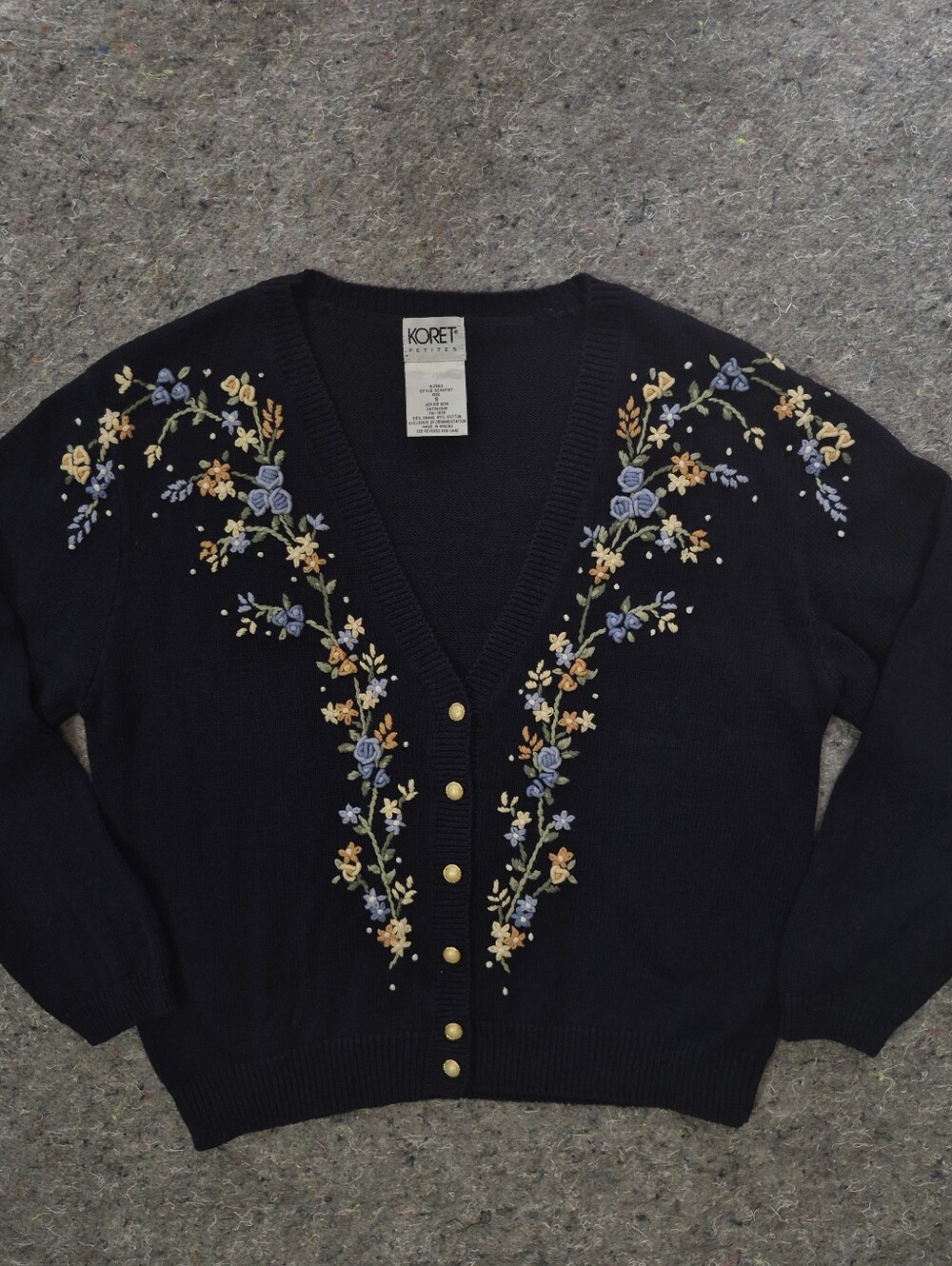 VTG Koret Petite S Floral Embroidered Knit Cardigan Gold Pearl Button Sweater